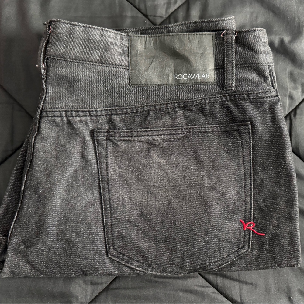 Men’s Rocawear Classic Fit Black Jeans Sz 40